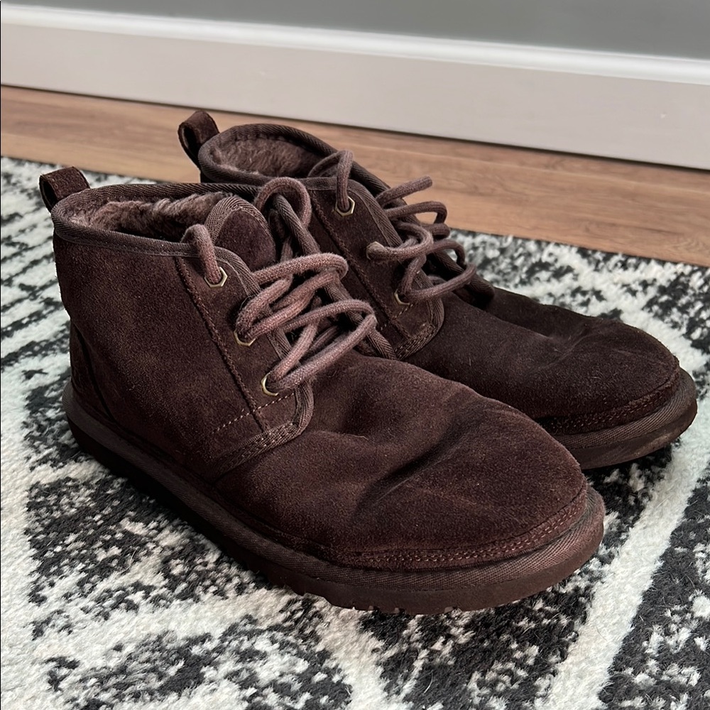 Brown UGG Neumel